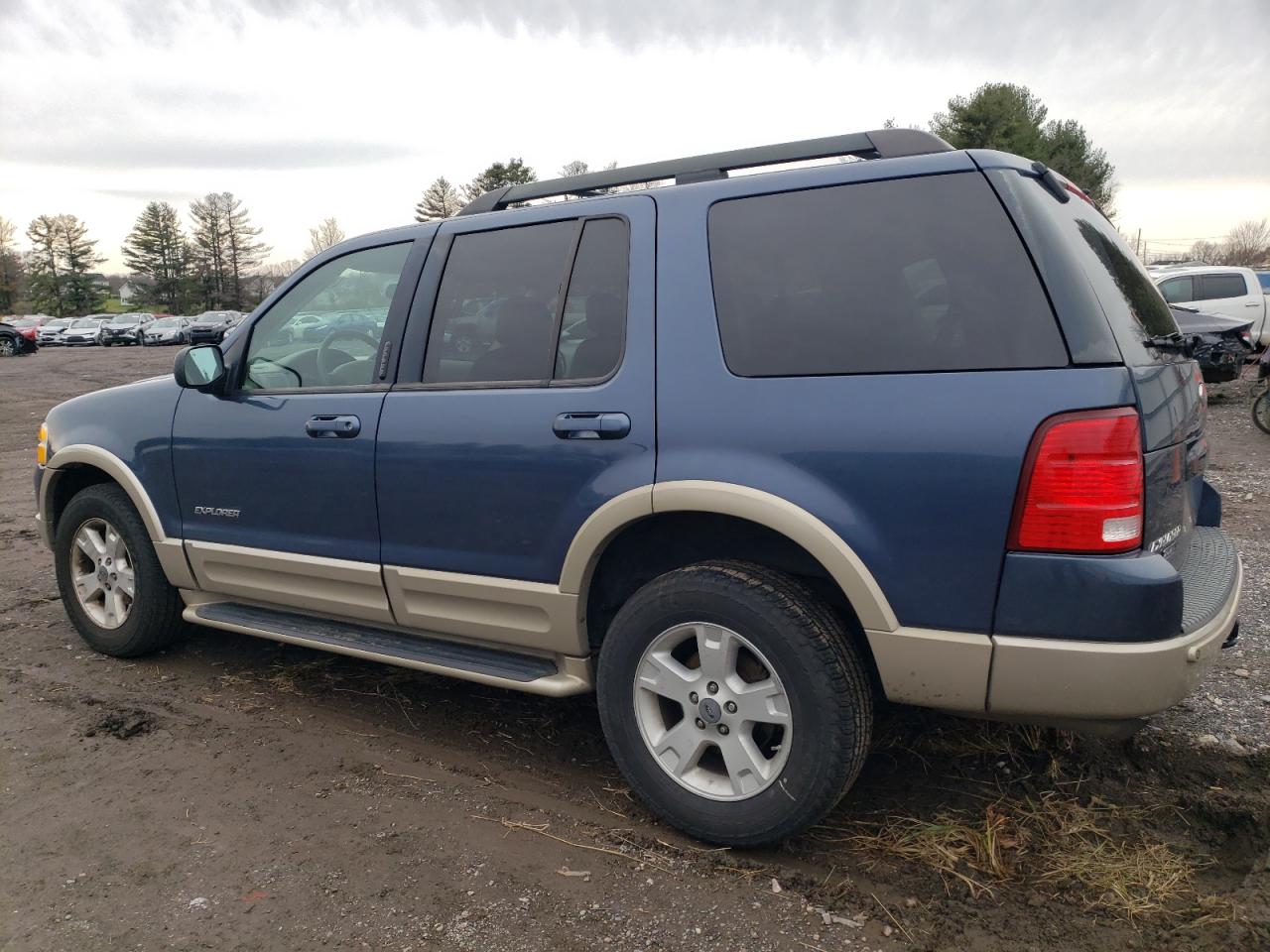 1FMZU74W95UA44044 2005 Ford Explorer Eddie Bauer