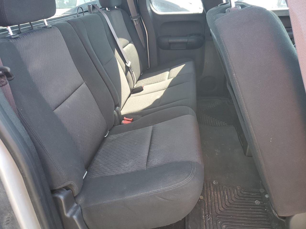 1GCRKSE33BZ335753 2011 Chevrolet Silverado K1500 Lt