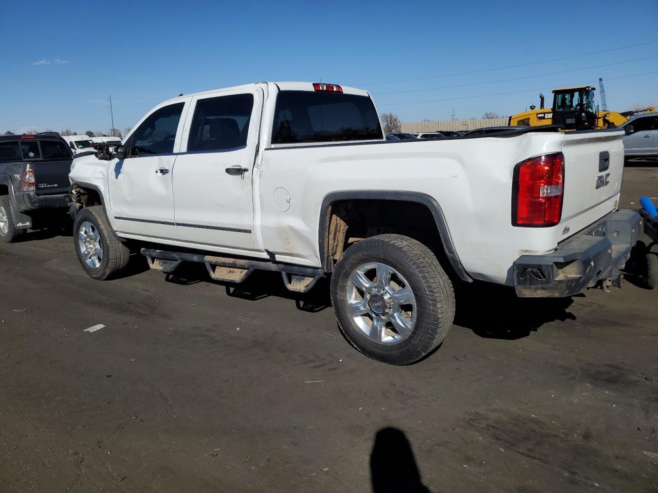 1GT12TEY4JF254713 2018 GMC Sierra K2500 Slt