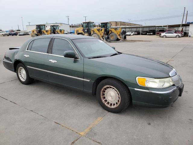 1LNHM81W61Y712438 2001 Lincoln Town Car Executive