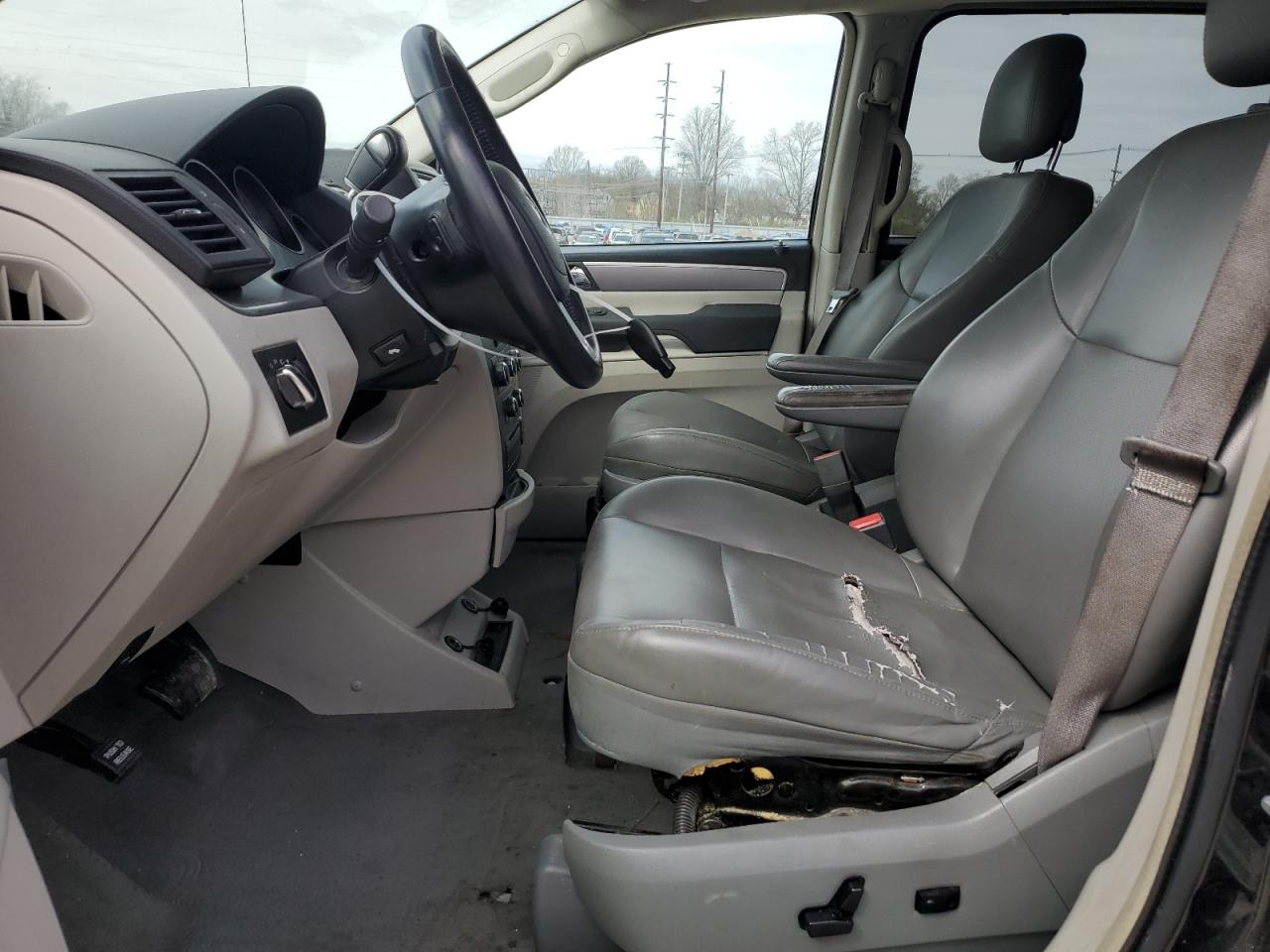 2C4RVABG6CR391173 2012 Volkswagen Routan Se