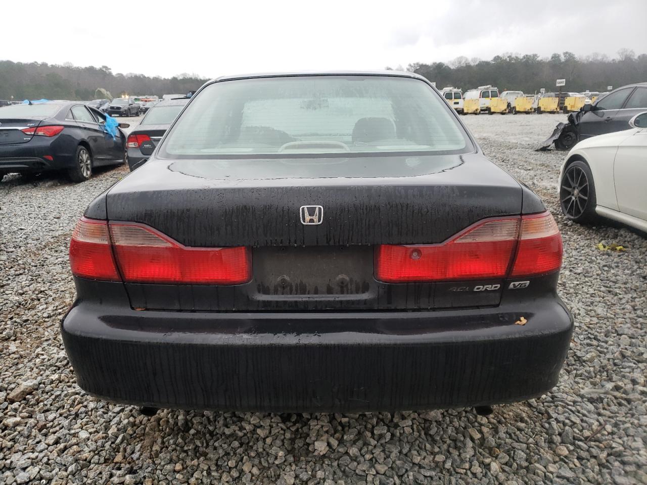 1HGCG1658XA032282 1999 Honda Accord Ex