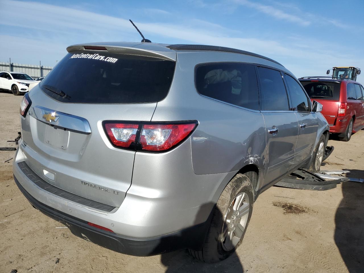 1GNKVHKD9EJ377167 2014 Chevrolet Traverse Lt