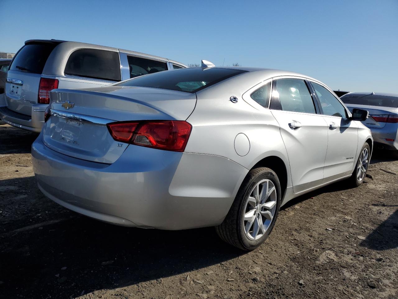 2017 Chevrolet Impala Lt vin: 2G1105SA4H9139338