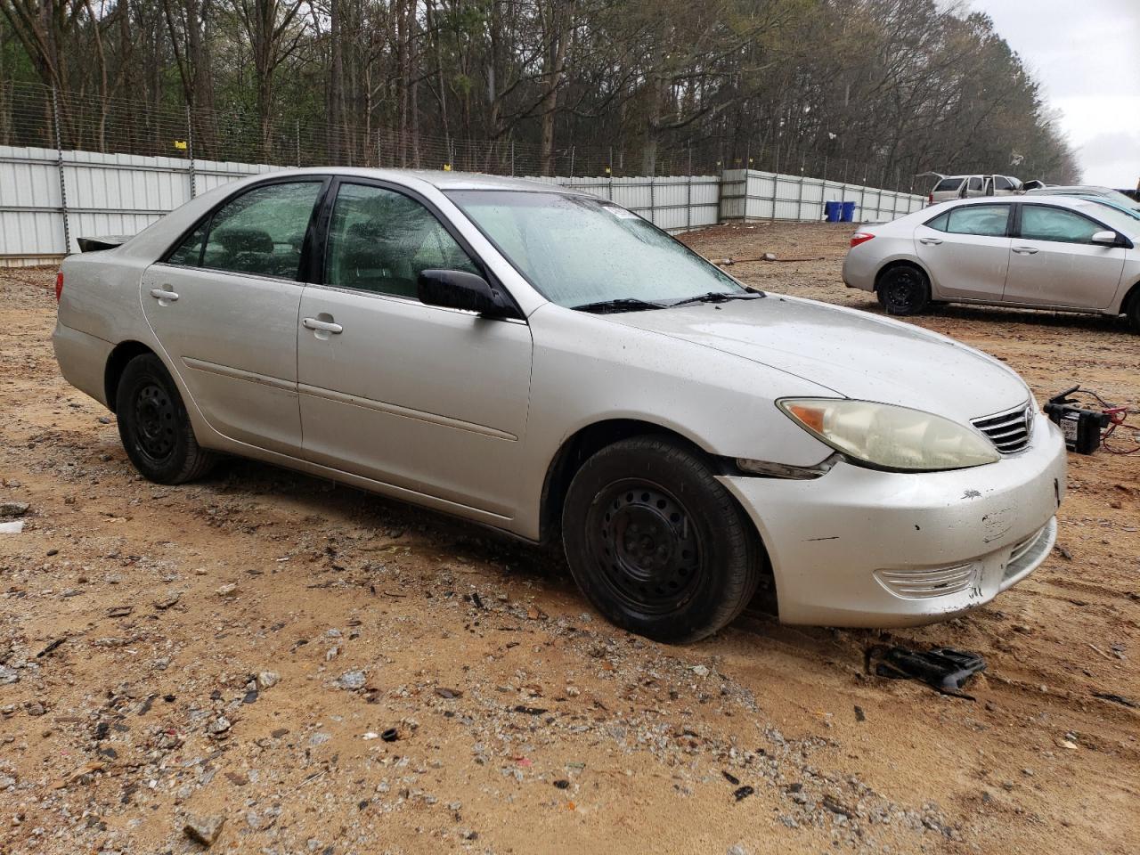 4T1BE32KX5U020729 2005 Toyota Camry Le