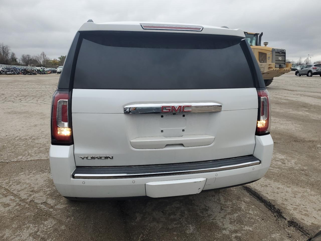 Lot #2549845624 2016 GMC YUKON DENA