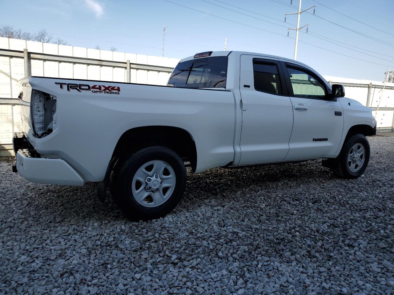 5TFUY5F17KX784548 2019 Toyota Tundra Double Cab Sr/Sr5