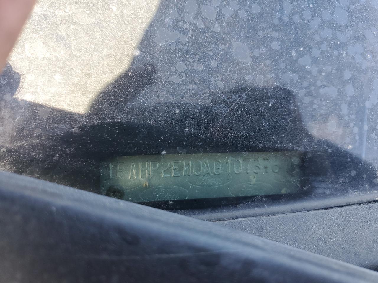 1FAHP2EW0AG107376 2010 Ford Taurus Sel