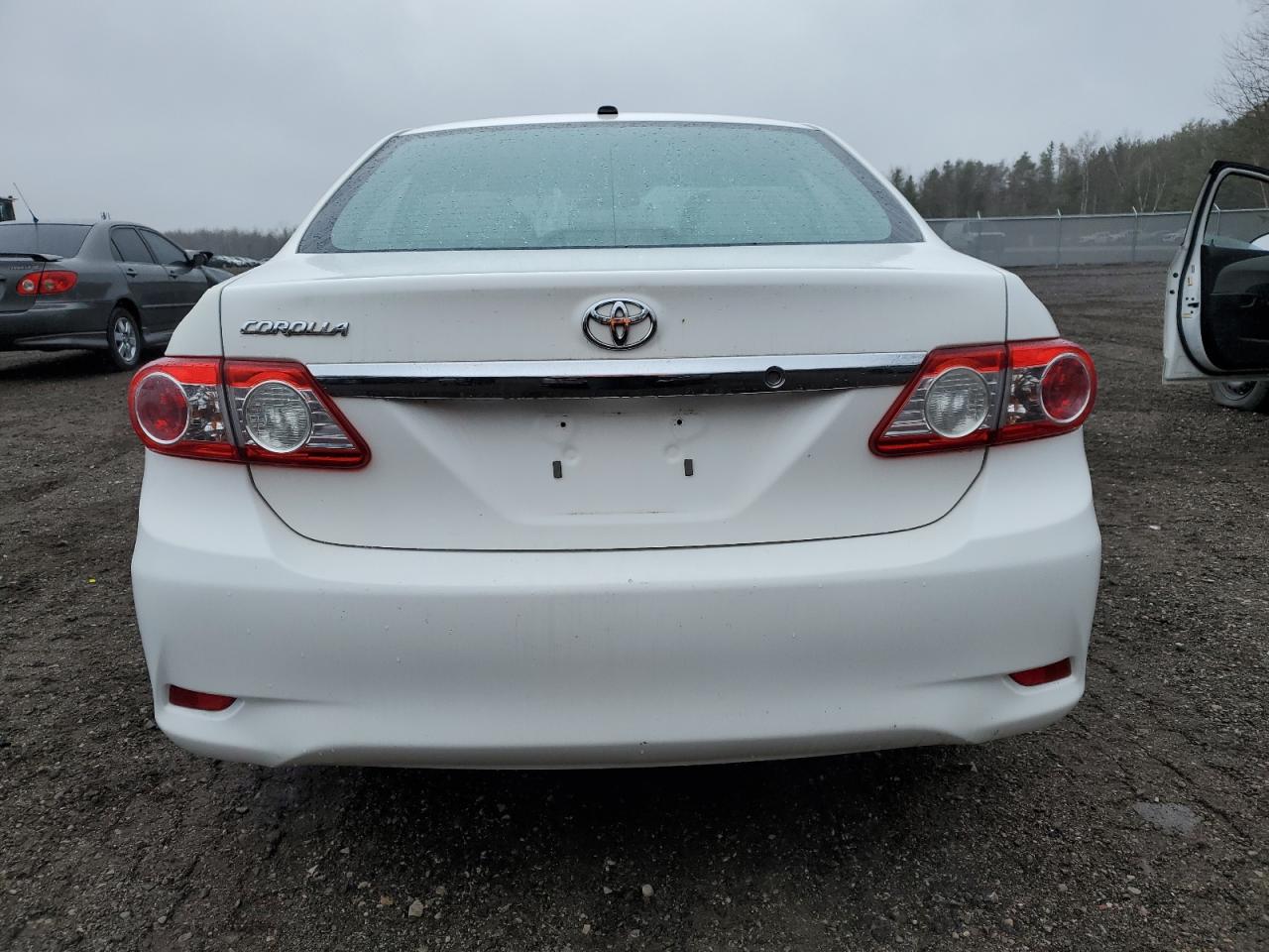 2T1BU4EE1DC004403 2013 Toyota Corolla Base