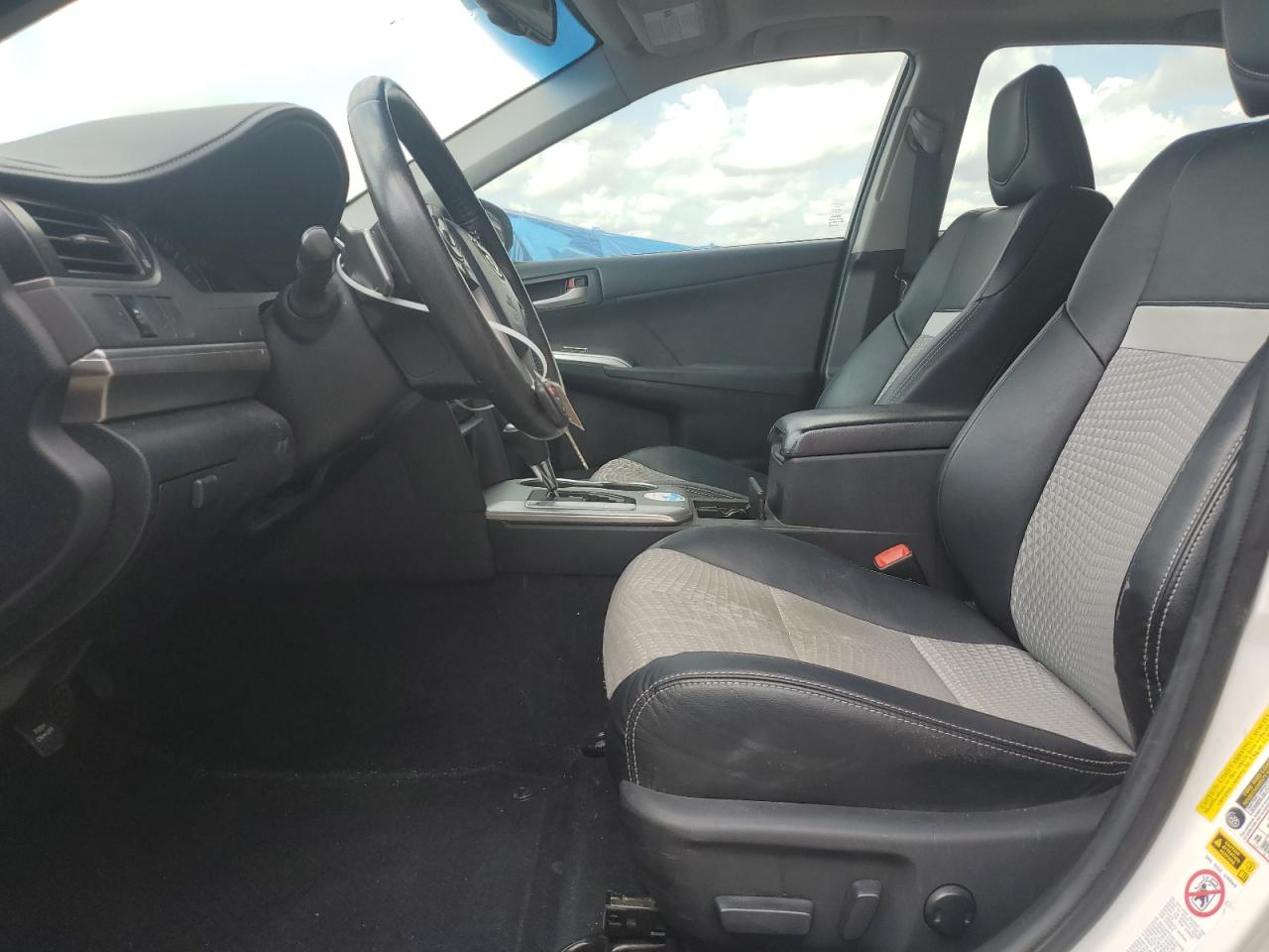 4T1BF1FK0CU509519 2012 Toyota Camry Base