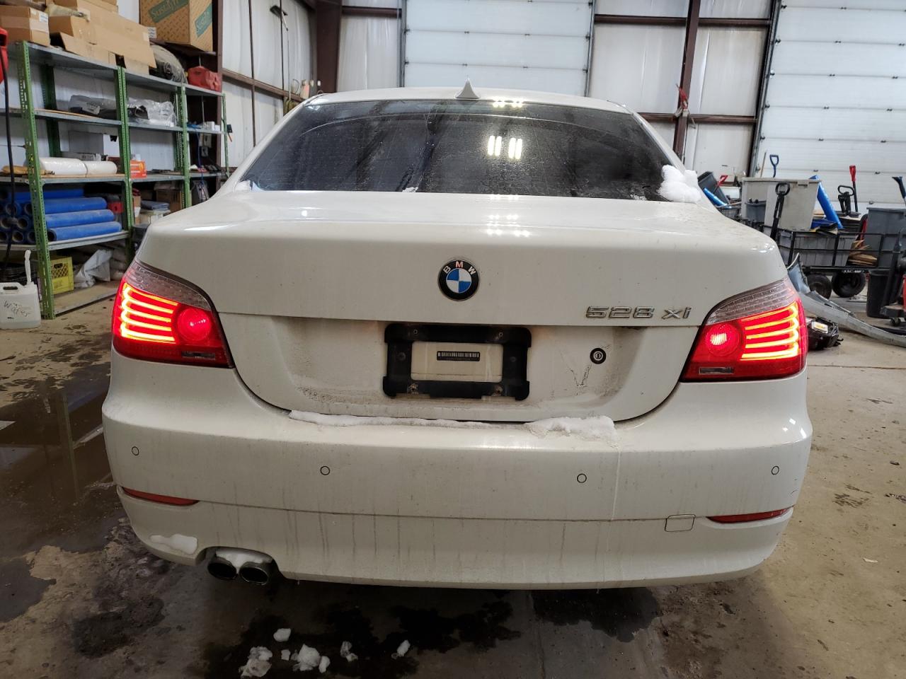 WBANV13568CZ56269 2008 BMW 528 Xi