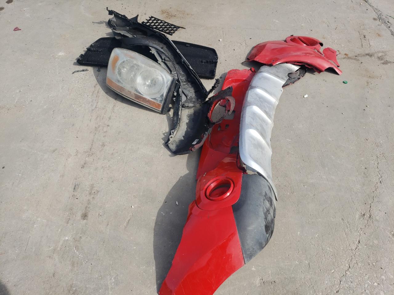 KNDJP3A5XJ7583682 2018 Kia Soul +