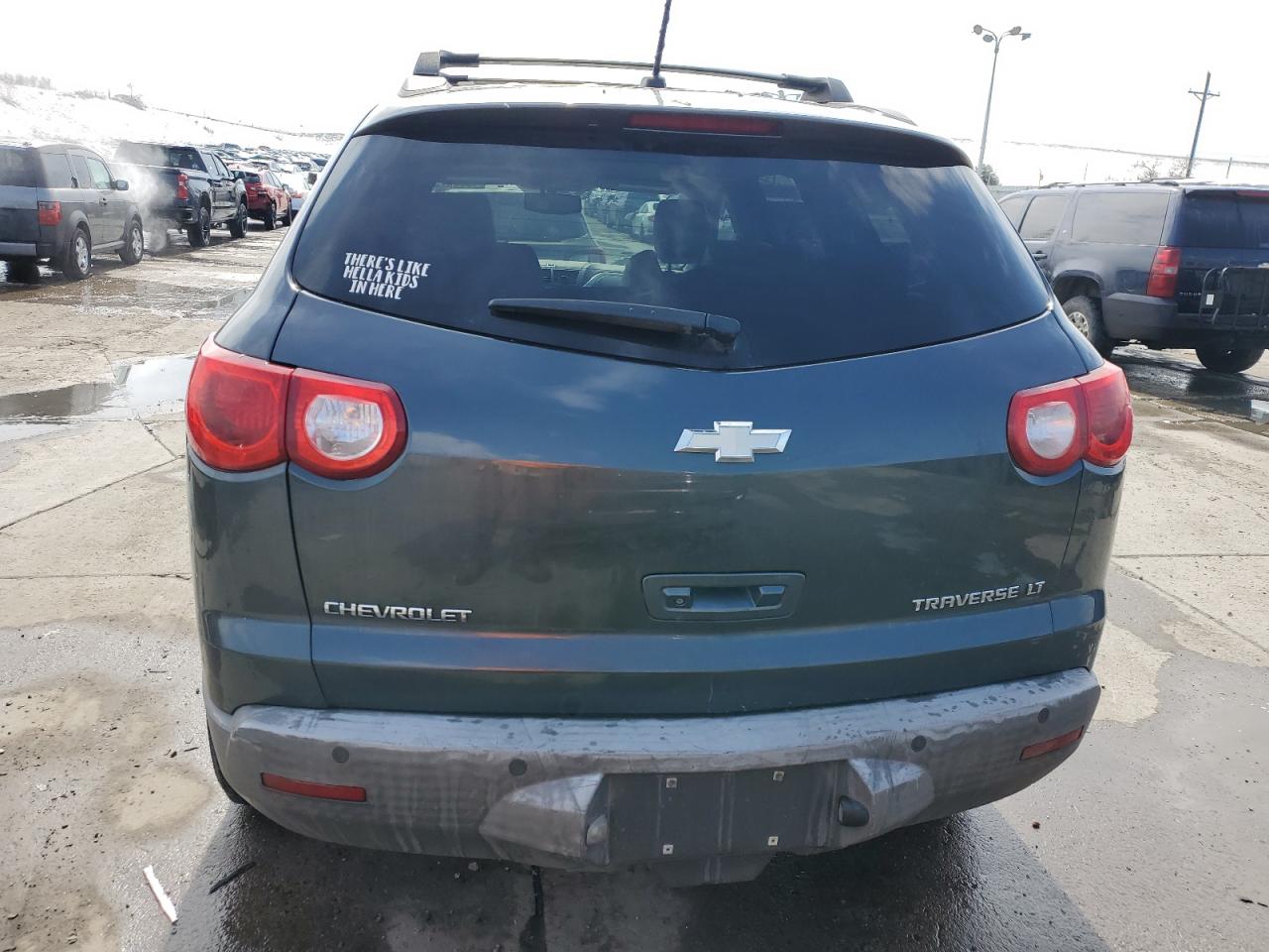 1GNKVJED2CJ301628 2012 Chevrolet Traverse Lt