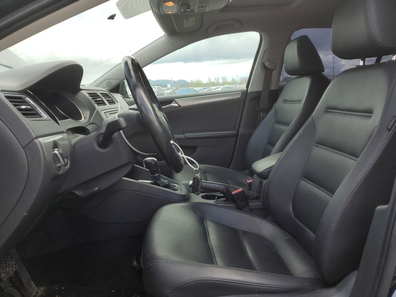 3VWD67AJ9GM418321 2016 Volkswagen Jetta Se