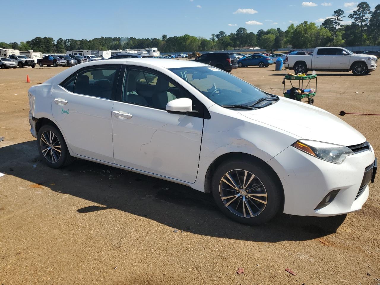 5YFBURHE1GP485301 2016 Toyota Corolla L