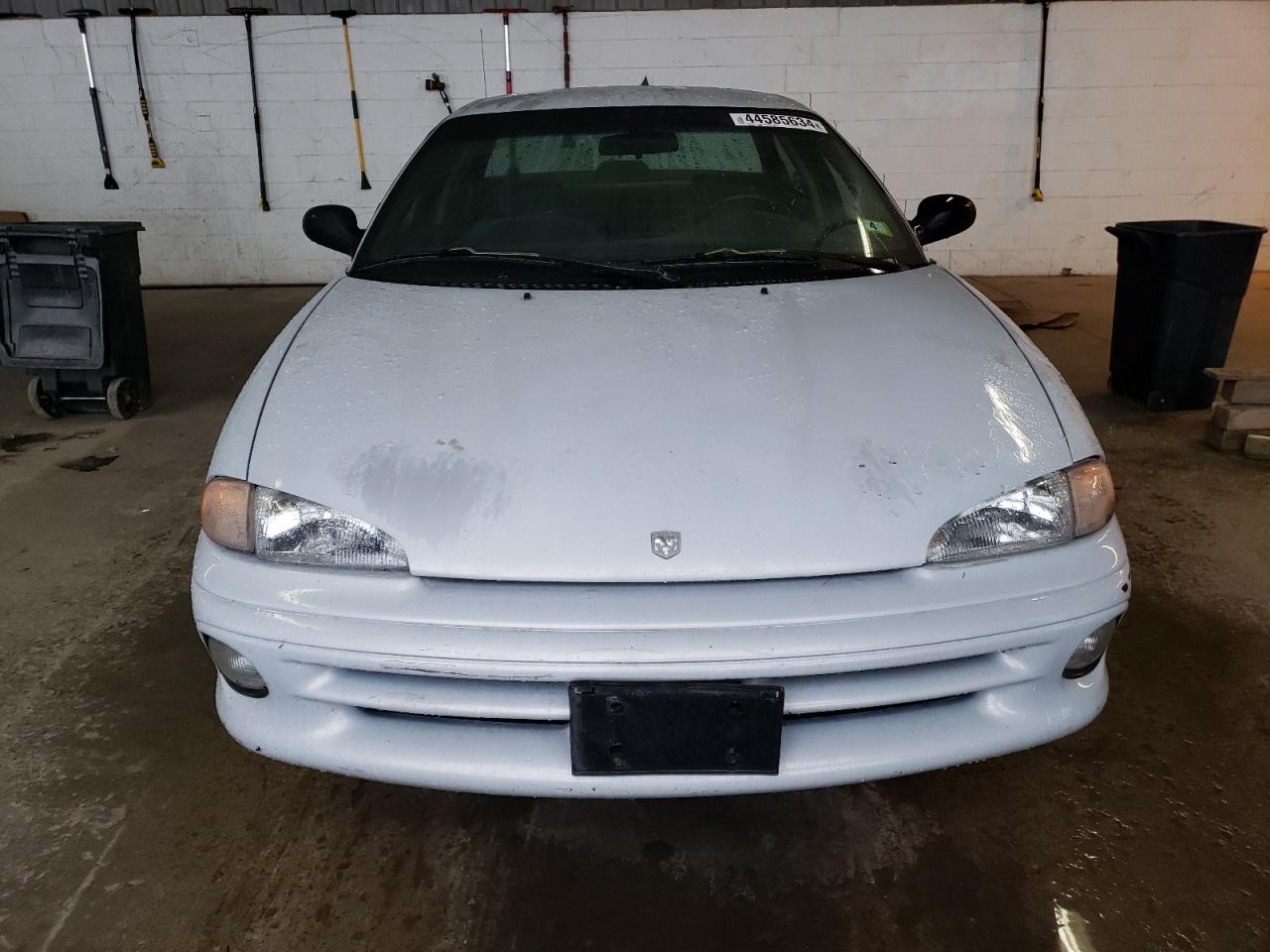 1B3HD46T3TF130258 1996 Dodge Intrepid