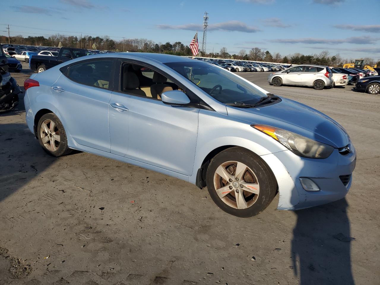 KMHDH4AE8CU434686 2012 Hyundai Elantra Gls