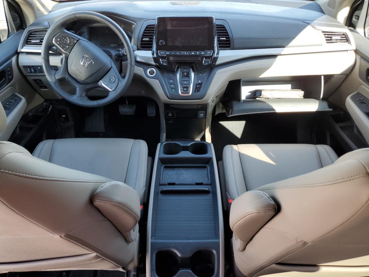 5FNRL6H78NB062029 2022 Honda Odyssey Exl