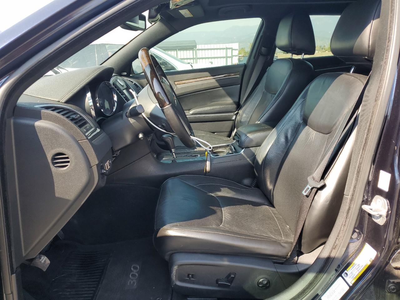 2C3CA5CG1BH537821 2011 Chrysler 300 Limited