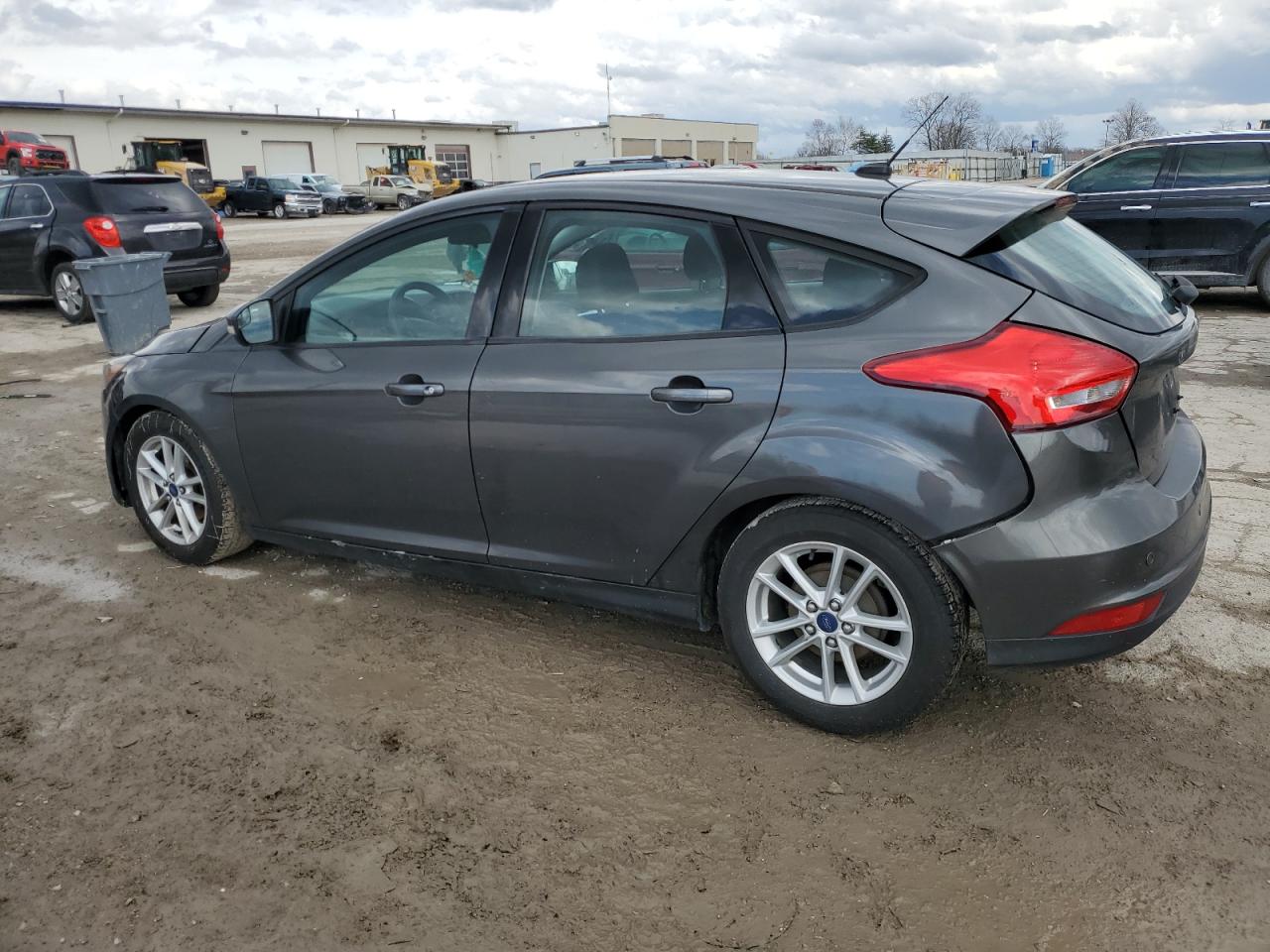 1FADP3K22FL366245 2015 Ford Focus Se