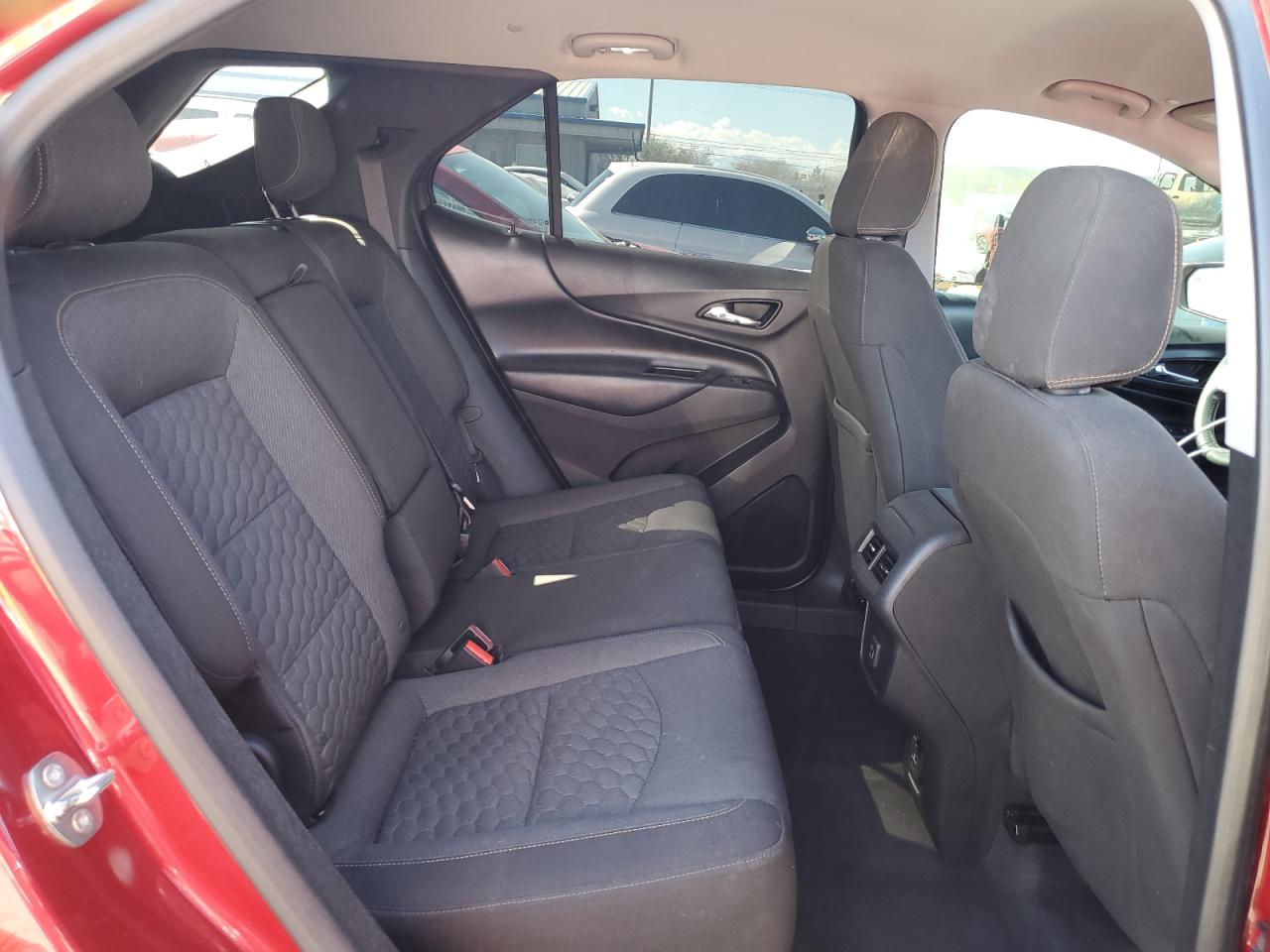3GNAXKEV9KS625158 2019 Chevrolet Equinox Lt