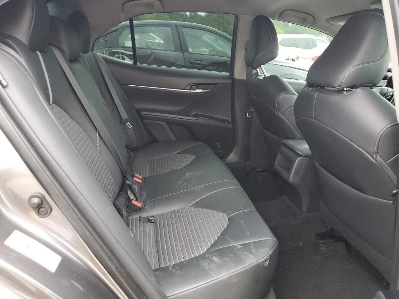 4T1B11HK9KU221038 2019 Toyota Camry L