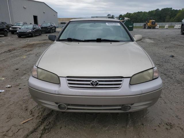 1998 Toyota Camry Ce VIN: 4T1BG22K8WU829085 Lot: 46995304