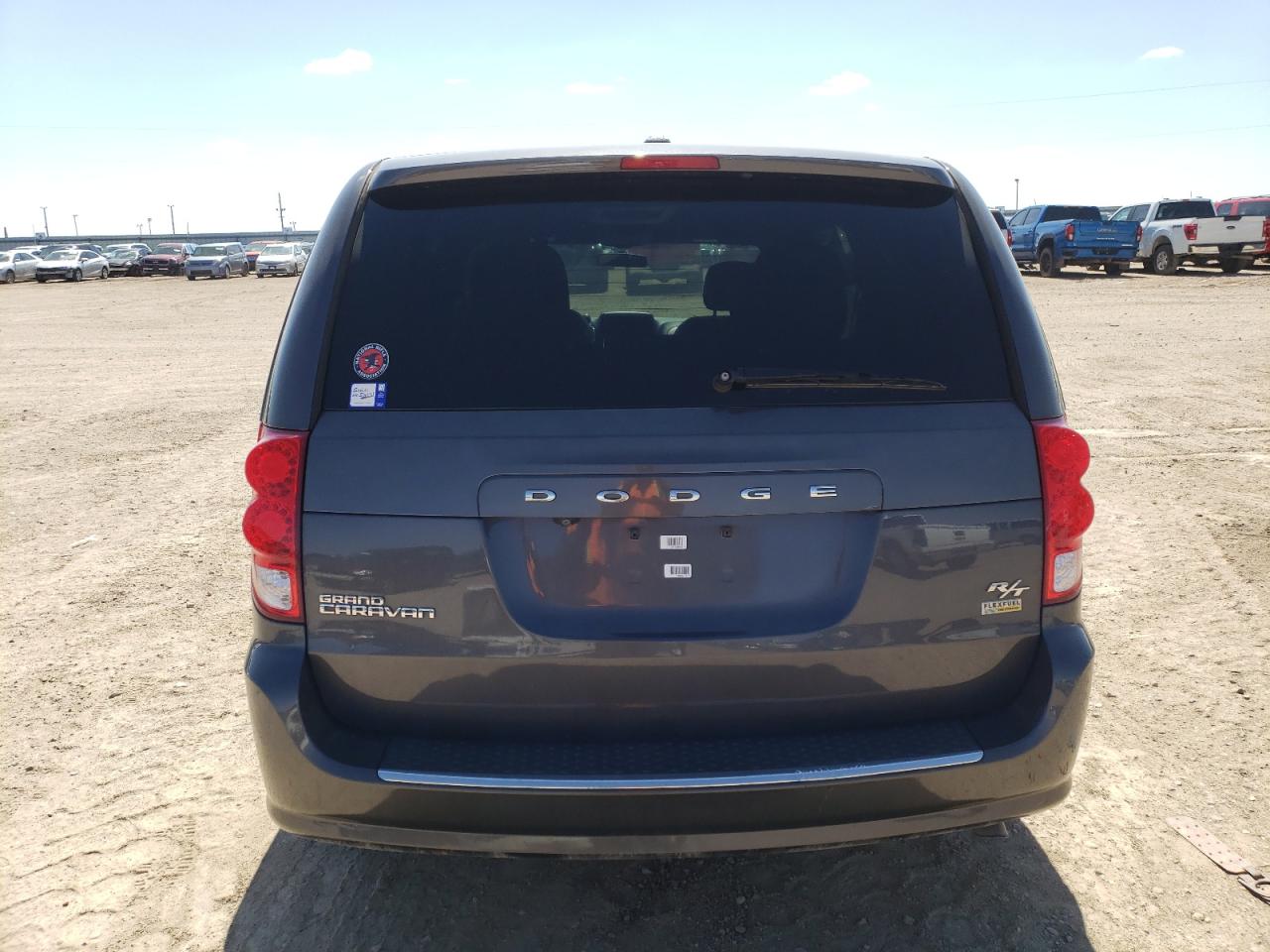 2C4RDGEG8FR564133 2015 Dodge Grand Caravan R/T