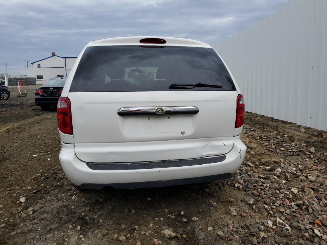 2A4GP44R56R846630 2006 Chrysler Town & Country Lx