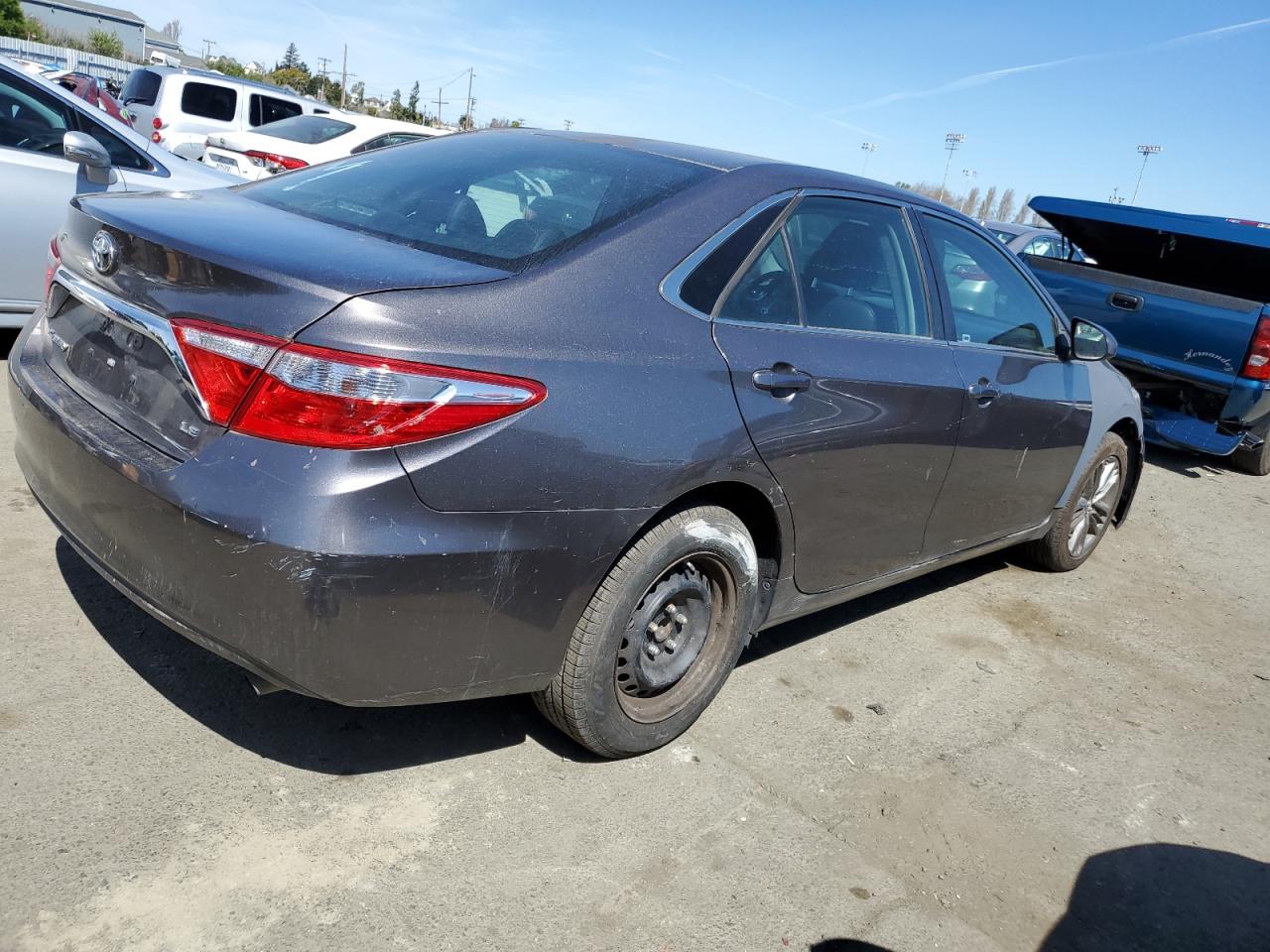 4T1BF1FK3HU285427 2017 Toyota Camry Le