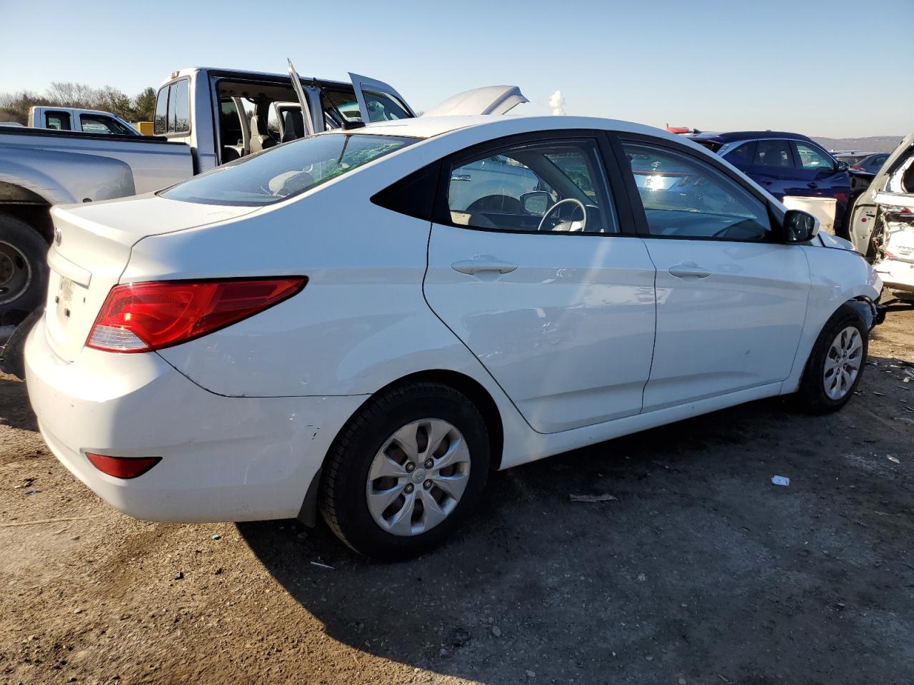 KMHCT4AEXGU080802 2016 Hyundai Accent Se