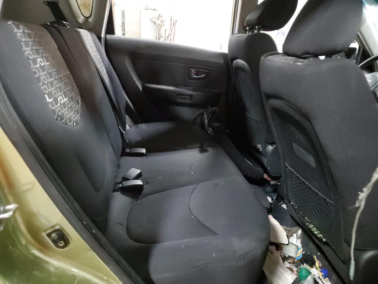 KNDJT2A23B7237079 2011 Kia Soul +