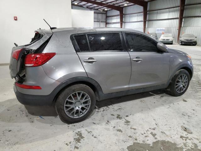 VIN KNDPBCAC7G7864631 2016 KIA Sportage, LX no.3