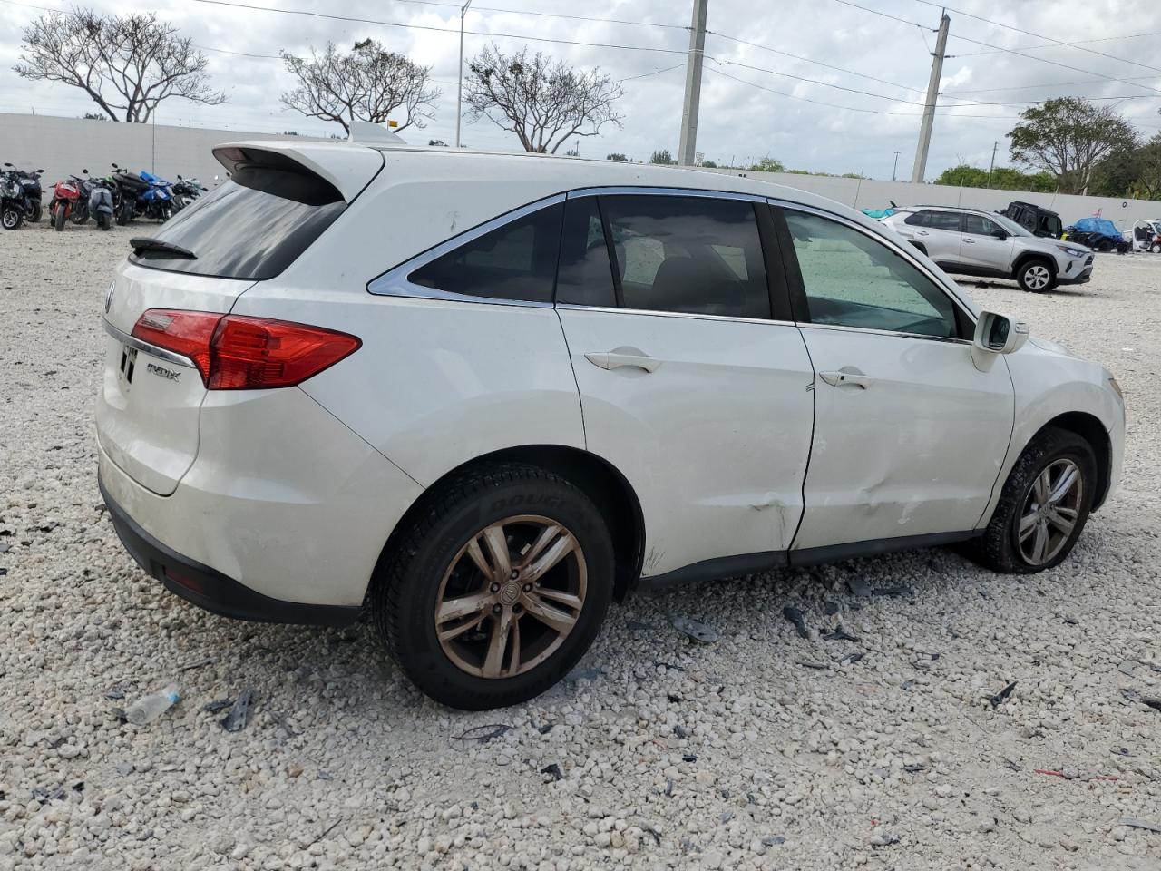 5J8TB3H30DL009357 2013 Acura Rdx