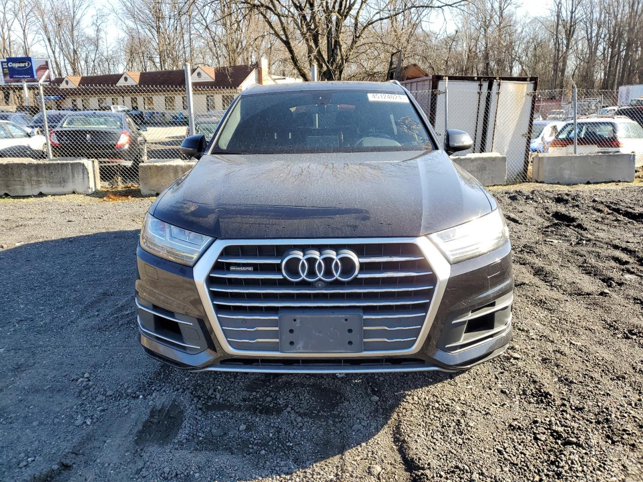 2018 Audi Q7 Premium Plus vin: WA1LAAF79JD008896