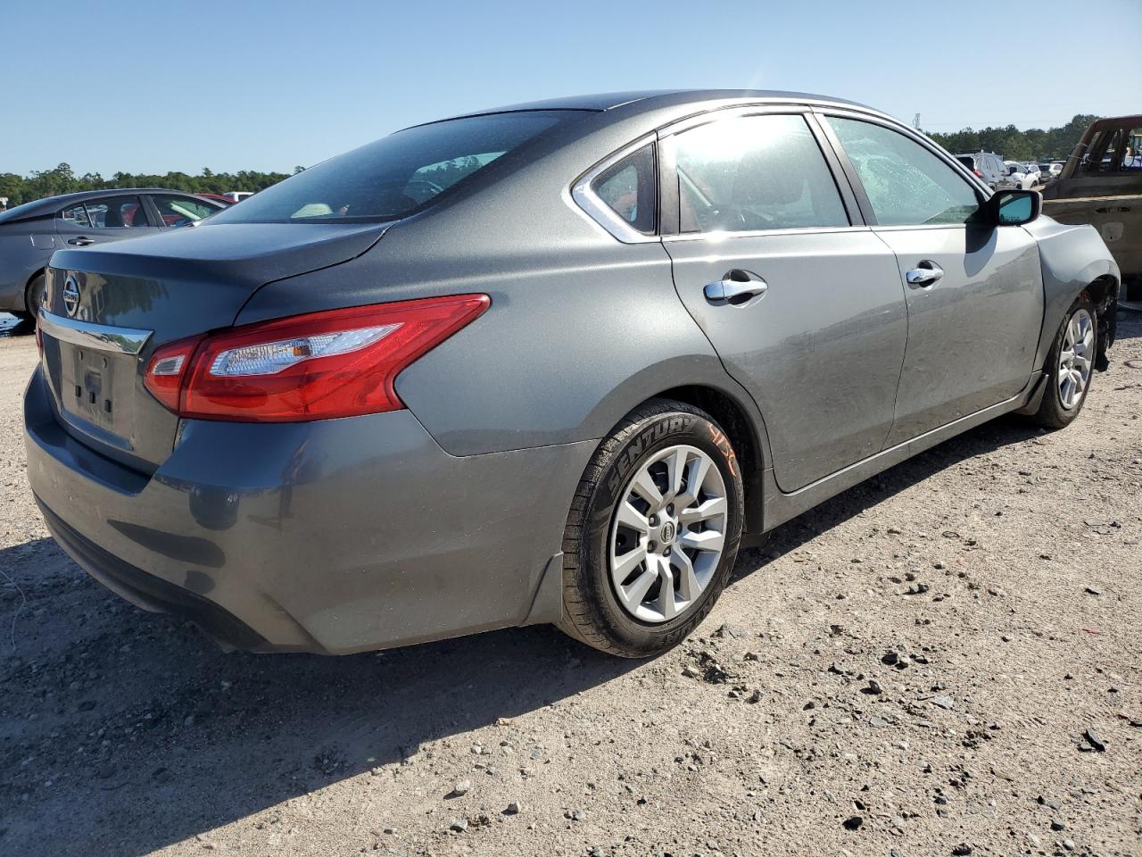 1N4AL3AP0HN325244 2017 Nissan Altima 2.5