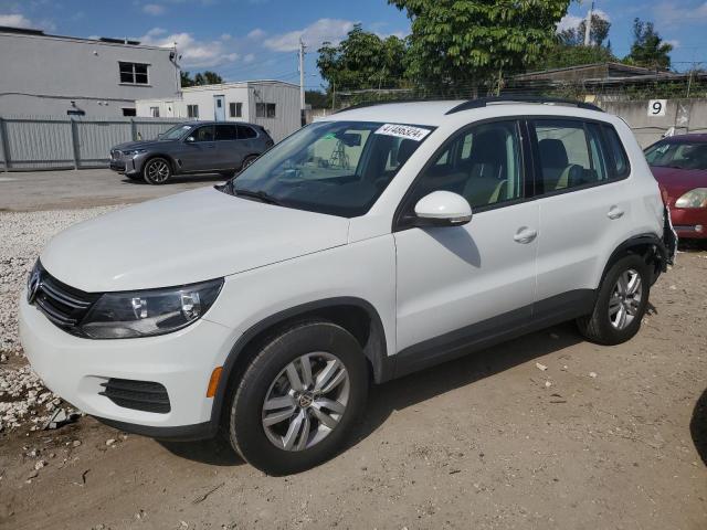 Lot #2468569785 2016 VOLKSWAGEN TIGUAN S salvage car