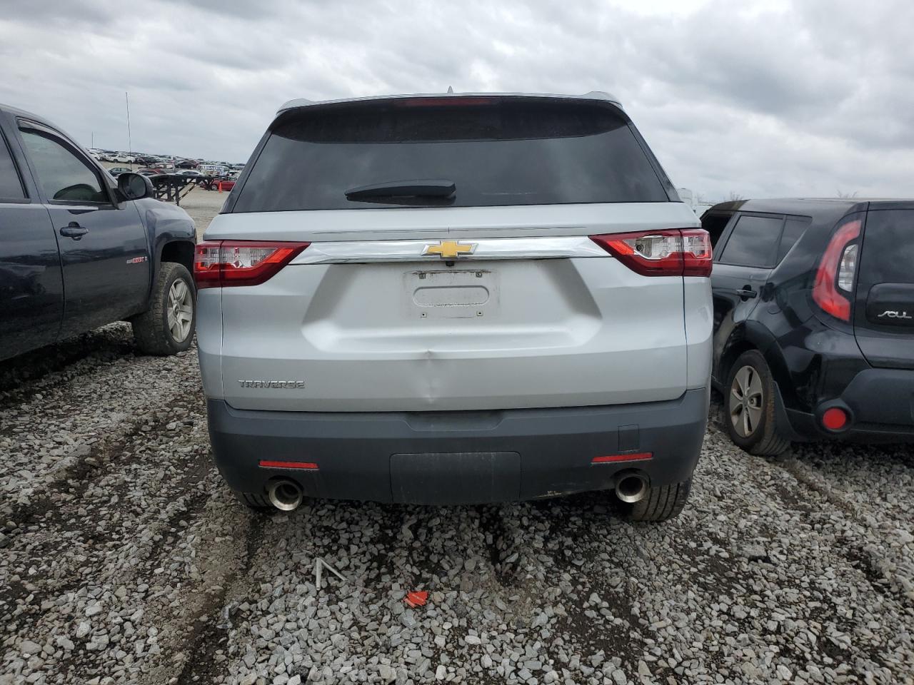 Lot #2477592204 2018 CHEVROLET TRAVERSE L