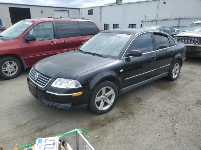 Lot #2421255964 2004 VOLKSWAGEN PASSAT GLX salvage car