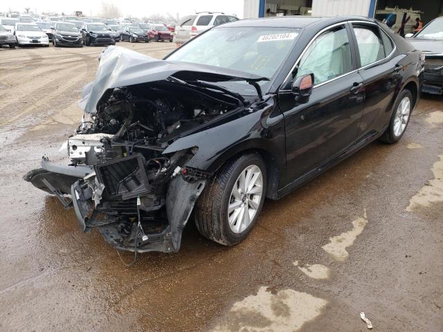 Lot #2452800447 2021 TOYOTA CAMRY LE salvage car