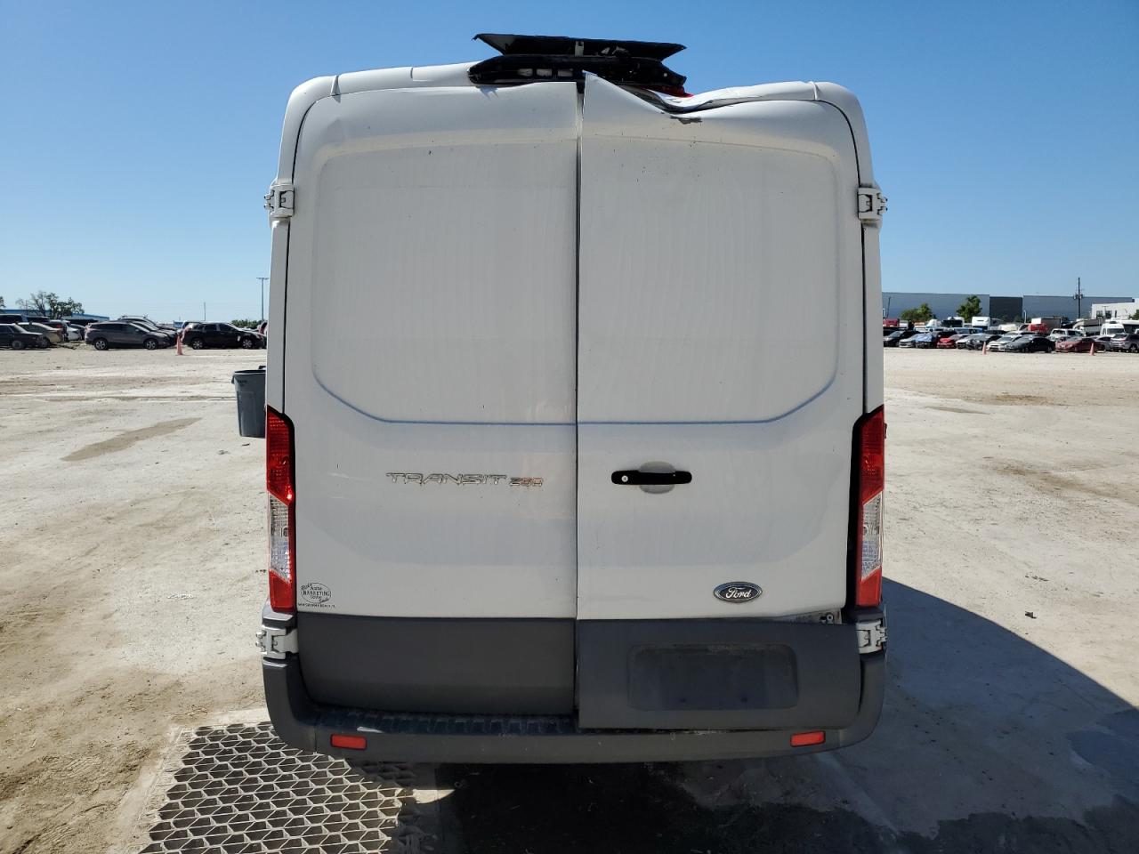 1FTYR1CM4JKA33425 2018 Ford Transit T-250