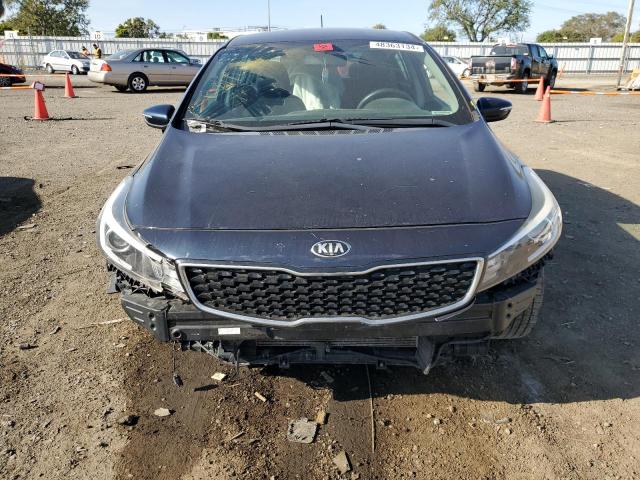 VIN KNAFK5A82H5680422 2017 KIA Forte, LX no.5