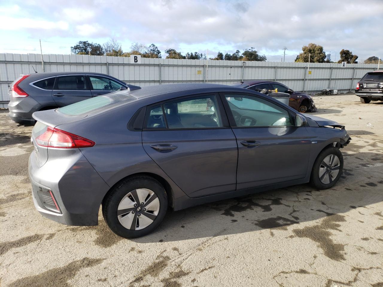 KMHC65LC5JU096535 2018 Hyundai Ioniq Blue