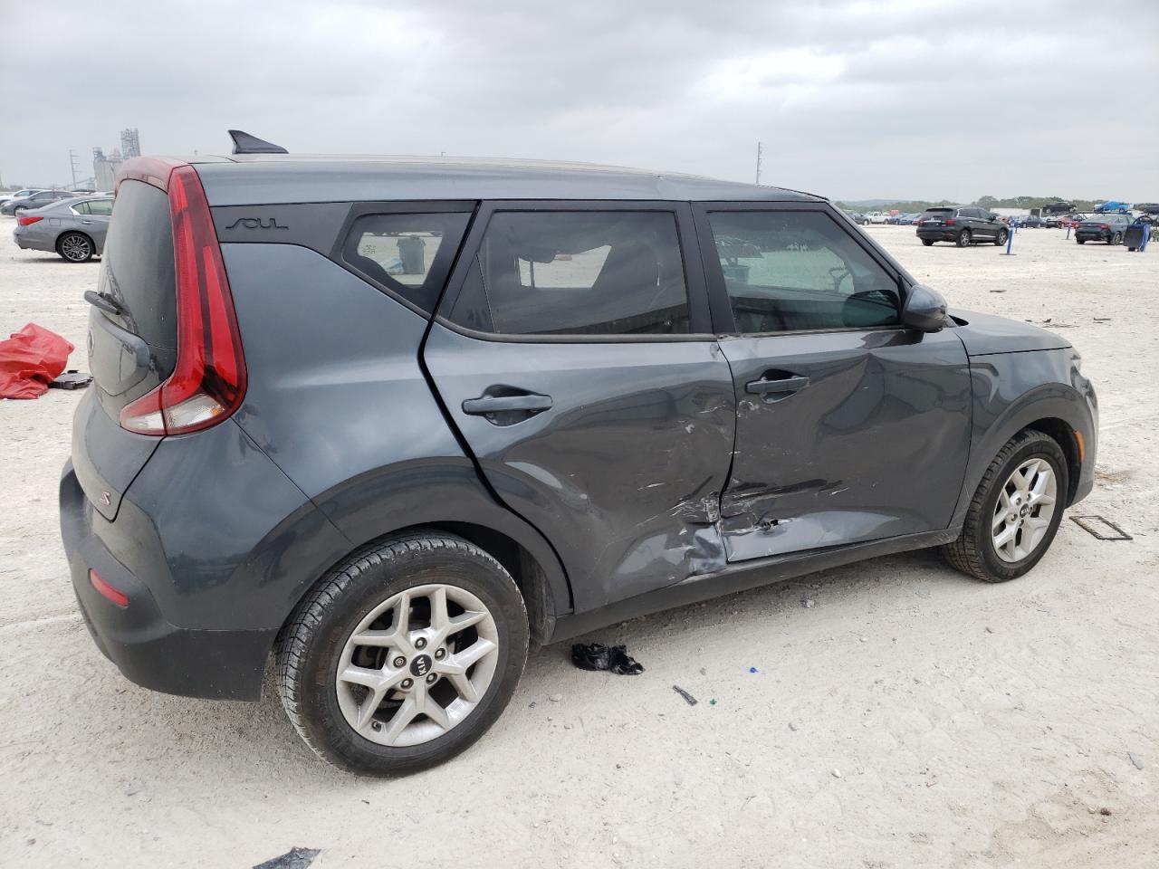 KNDJ23AU0L7732755 2020 Kia Soul Lx