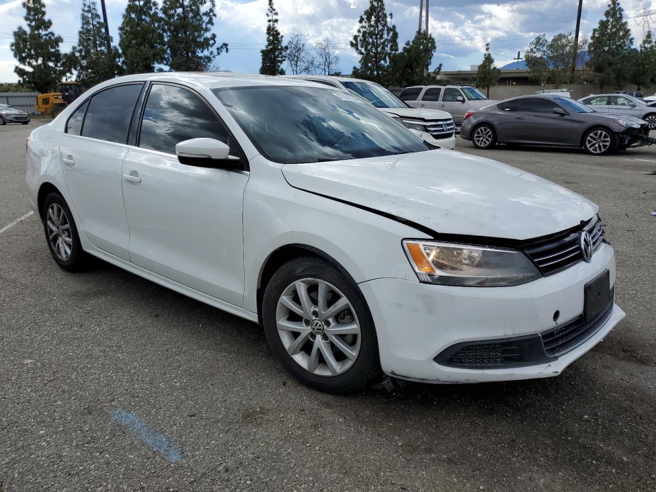 3VWD17AJ4EM440609 2014 Volkswagen Jetta Se