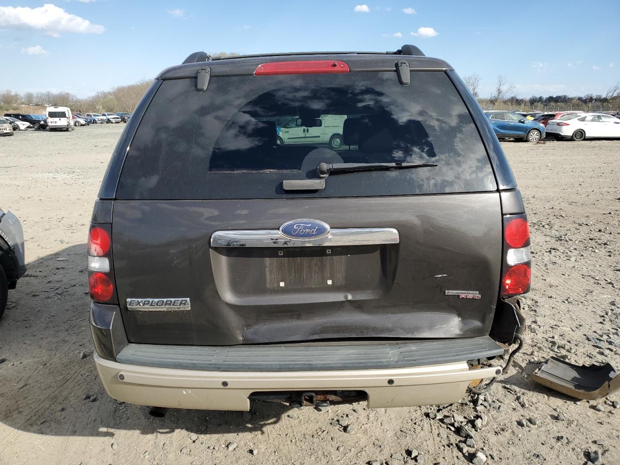 1FMEU74E26ZA10778 2006 Ford Explorer Eddie Bauer