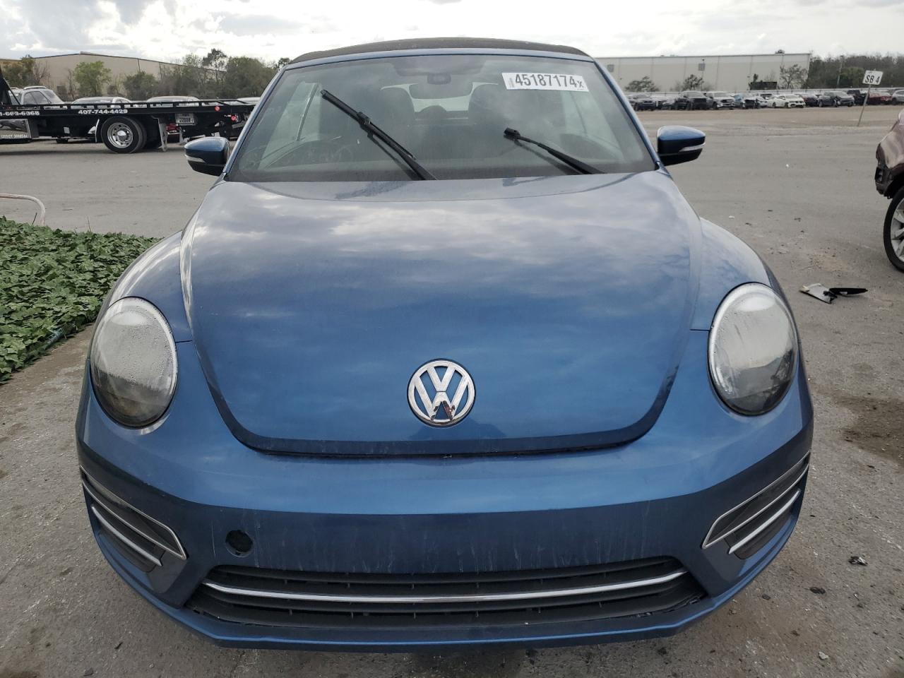 3VW5DAATXJM506956 2018 Volkswagen Beetle S