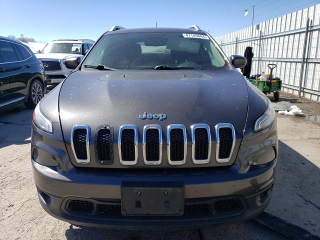 2016 Jeep Cherokee Latitude VIN: 1C4PJLCB8GW126012 Lot: 47145044