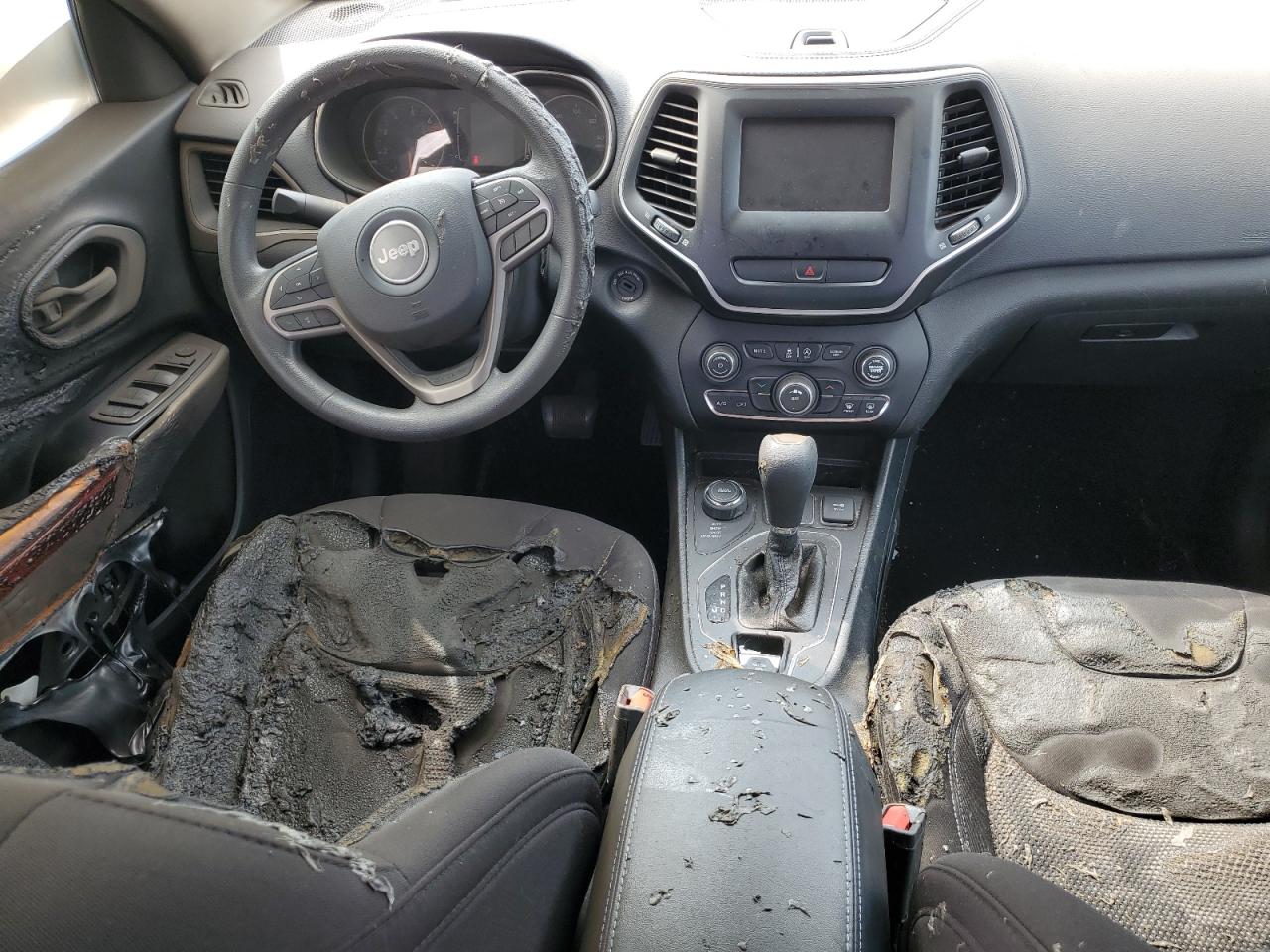 1C4PJMCB3KD162538 2019 Jeep Cherokee Latitude