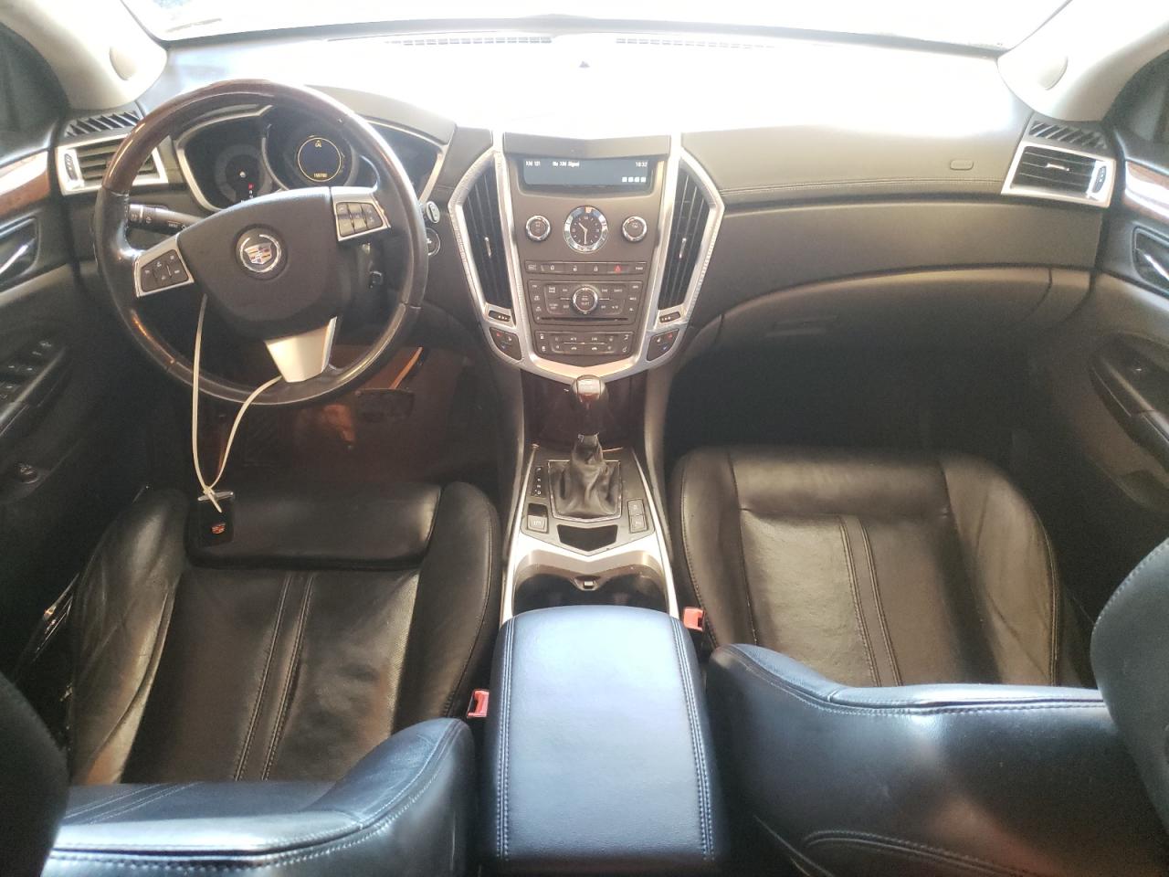 3GYFNAEY8AS640073 2010 Cadillac Srx Luxury Collection